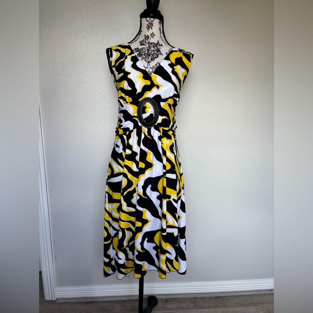Jon & Anna Yellow Black White Abstract Print V-Neck Midi Dress - Picture 9 of 12